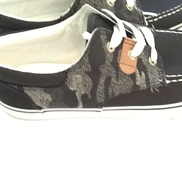 Unionbay boat shoes. - Picture 3 of 11